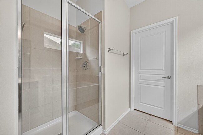 Building Photo - 25311 Mallard Bay Ln