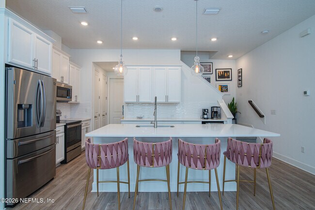 Building Photo - 11332 BREAKERS BAY Way
