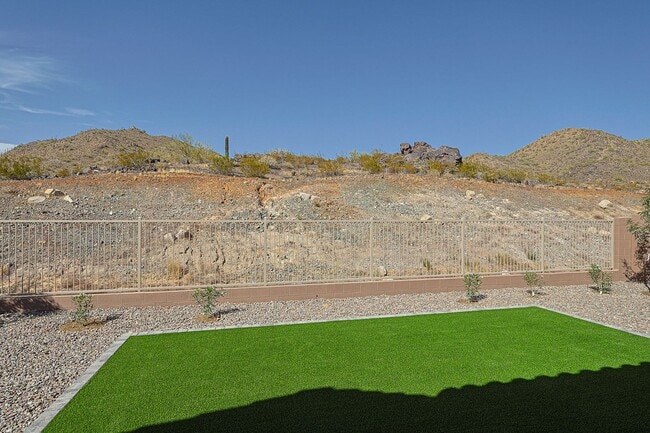 Building Photo - Beautiful 4 Bedroom Home in Aloravita Community