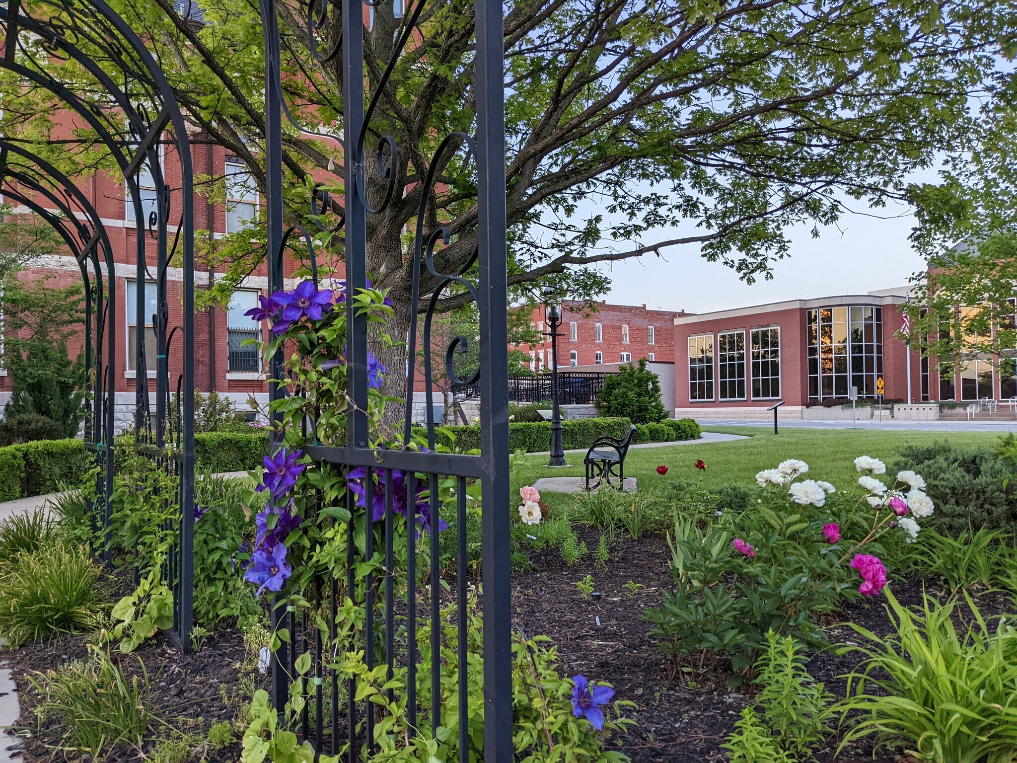 Pretty areas to walk around the courthouse next door. - 114 S Pearl St