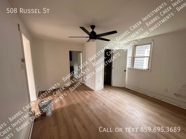 Building Photo - 1-bed 1-bath House - 508 Russel St