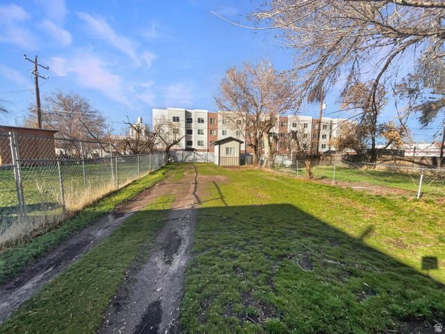 Building Photo - 2865 Pingree Ave E