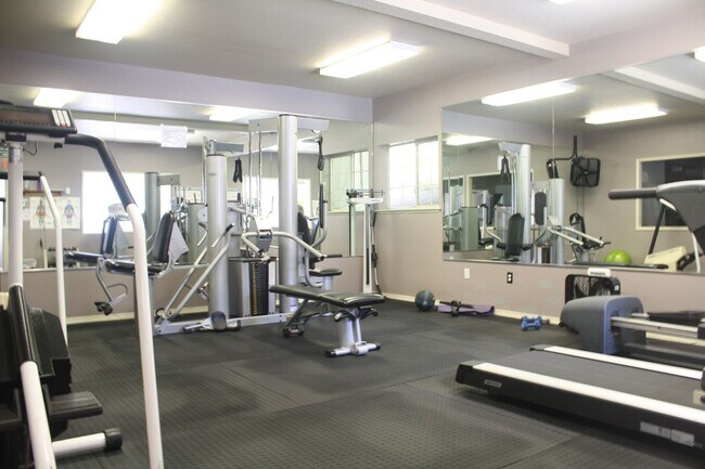 Building Photo - Top Floor 3 bdrm Mill Creek Country Club C...