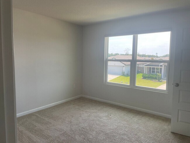 Building Photo - 5241 Peach Dr