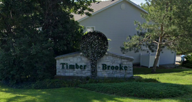 Building Photo - TIMBER BROOKE TOWNHOME AVAILABLE FOR YOUR ...