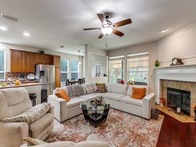 Building Photo - 8608 Davis Dr