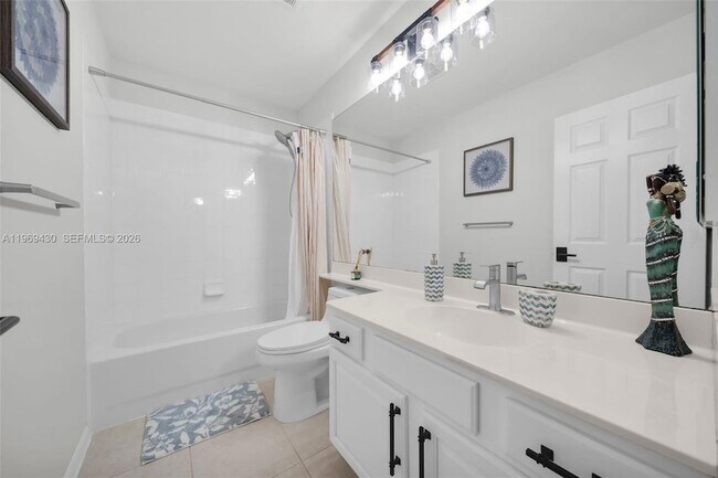 Building Photo - 8864 Ventura Way