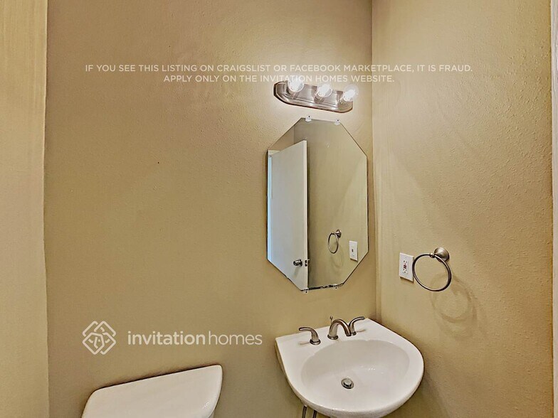 Building Photo - 104 Westbrook Dr