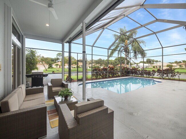 Building Photo - 9070 Cypress Hollow Dr