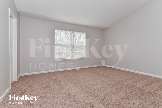 Building Photo - 1116 Fontana Ct