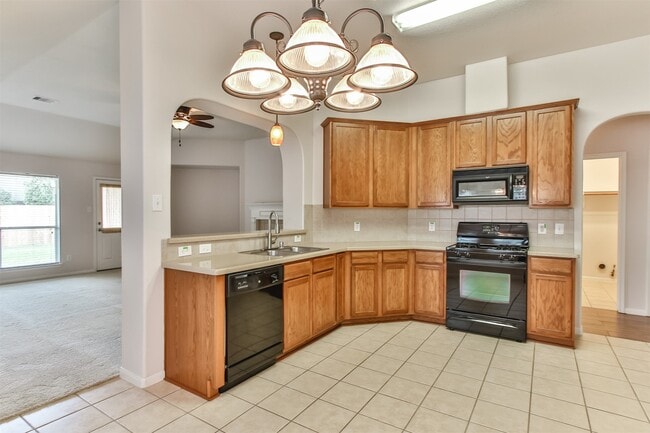 Building Photo - 14603 Whispering Cypress Dr