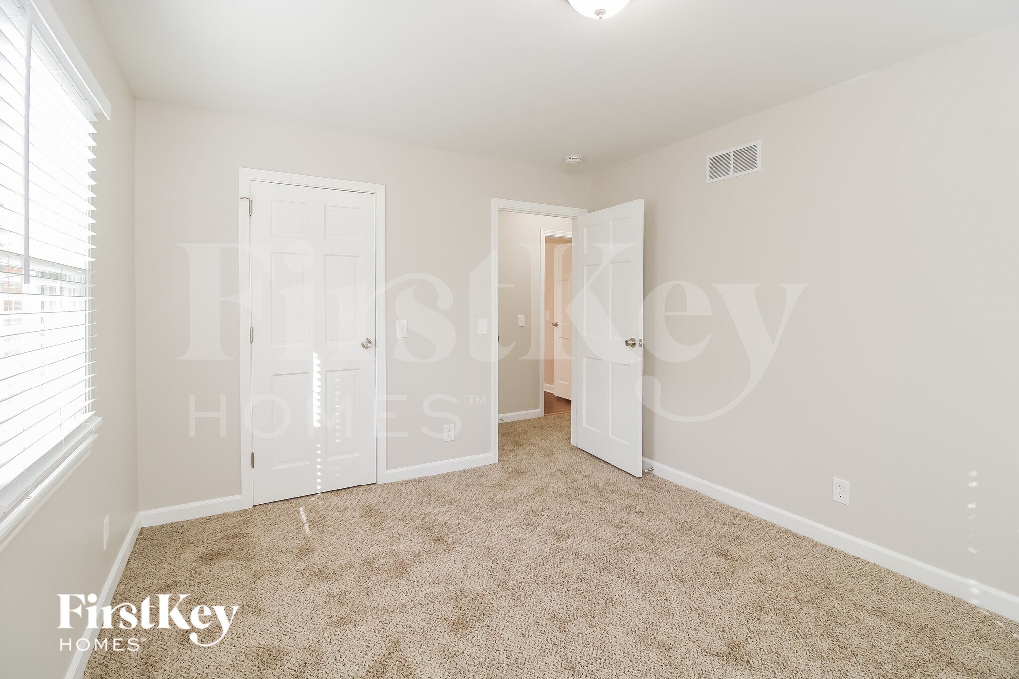 Building Photo - 2006 Red Forest Rd