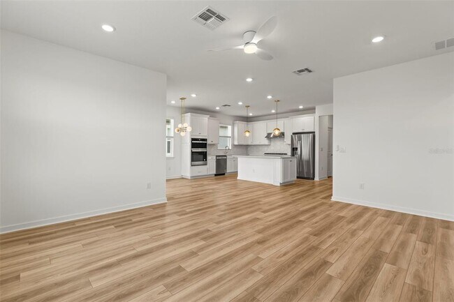 Building Photo - 6703 Michael Favor Wy