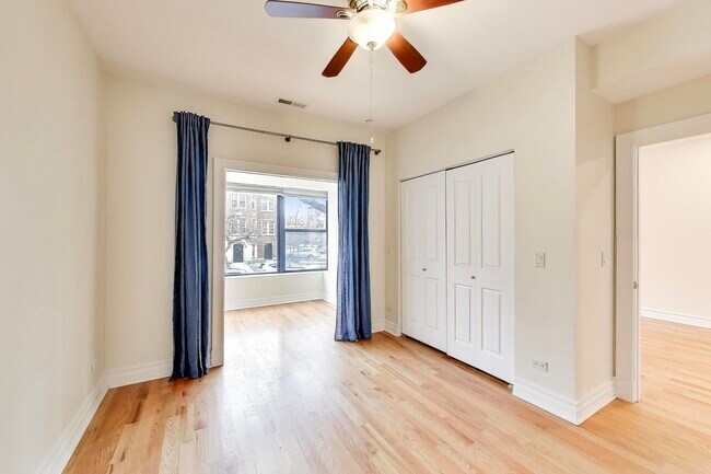 Building Photo - 1640 W Fargo Ave