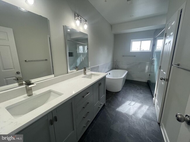 Building Photo - 8618 Jones Mill Rd