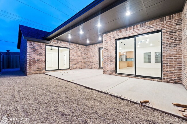 Building Photo - Pre-Leasing Fall of 2026!! Luxury Homes!!