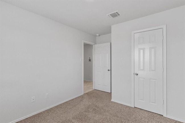 Building Photo - 108 Ragnar Dr