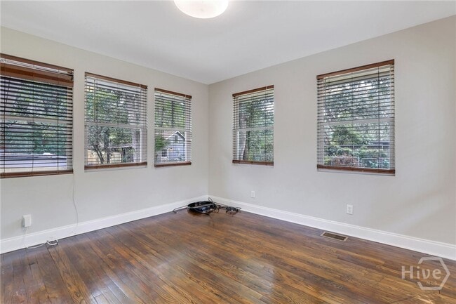 Building Photo - 5215 Habersham St