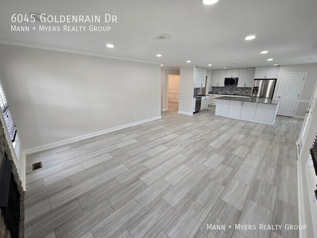 Building Photo - 6045 Goldenrain Dr