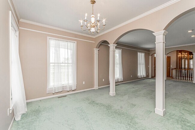 Building Photo - Please View 3D Virtual Walk-Through Before...