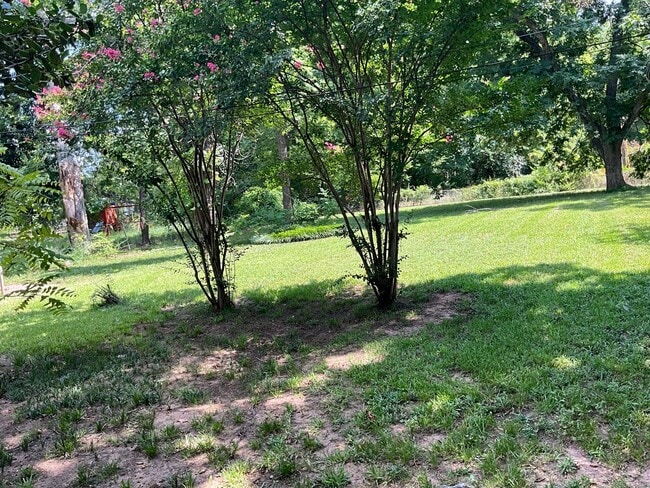 Building Photo - 3208 Murphy-