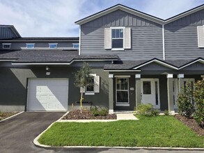 Building Photo - 4468 S Lake Orlando Pkwy
