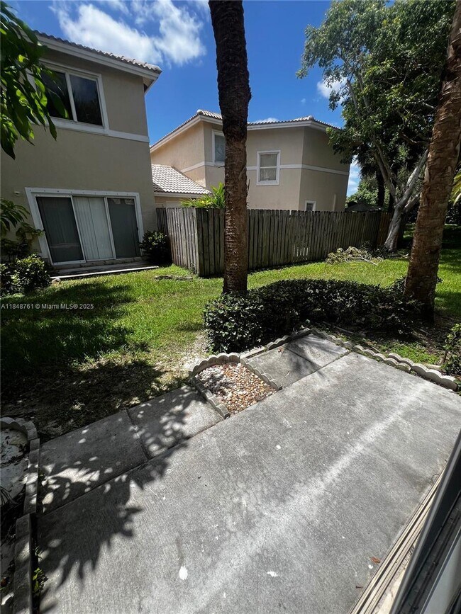 Building Photo - 2212 NW 171st Terrace