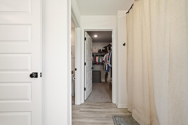 Building Photo - 289 Gray Owl Dr