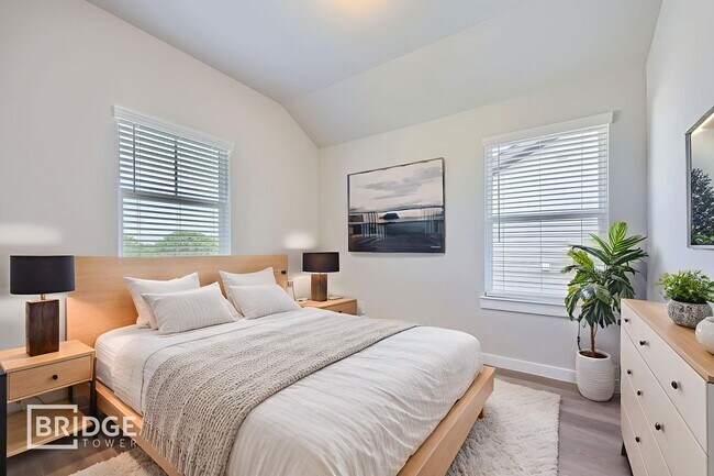 Building Photo - DOVER PLAN