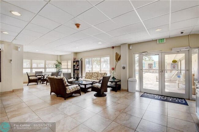 Building Photo - 133 N Pompano Beach Blvd