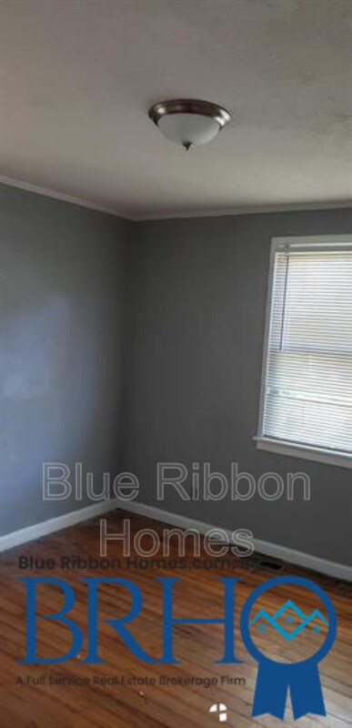 Building Photo - 3943 Briargate Ave