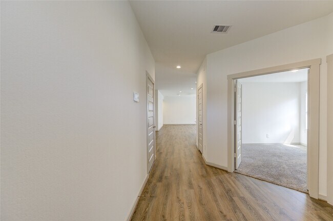 Building Photo - 29522 Paytons Park Ct