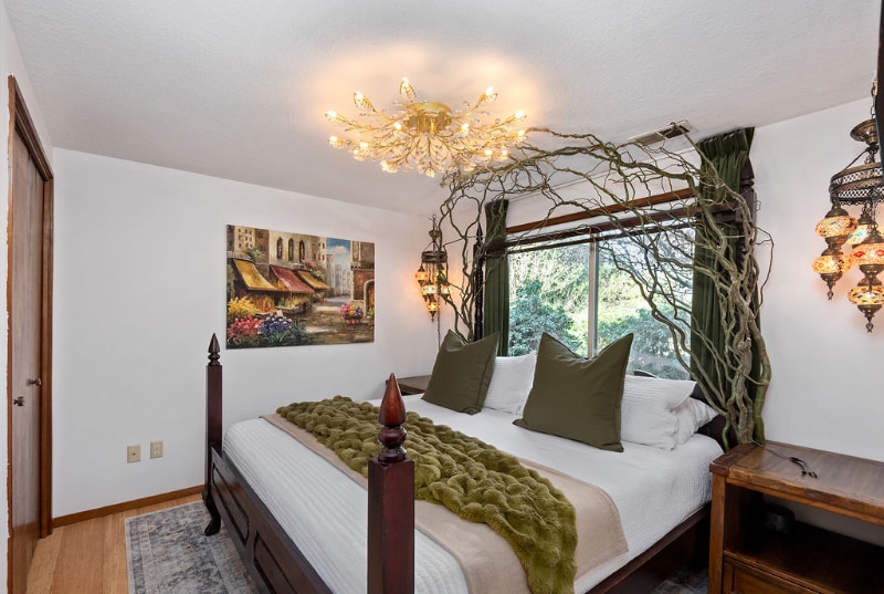 Building Photo - 16305 NE Fargo Ct