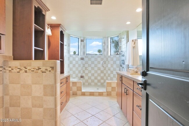 Building Photo - 4814 E Marston Dr
