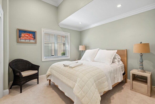 Building Photo - Coastal Chic Escape-3/2.5 Townhome in the ...