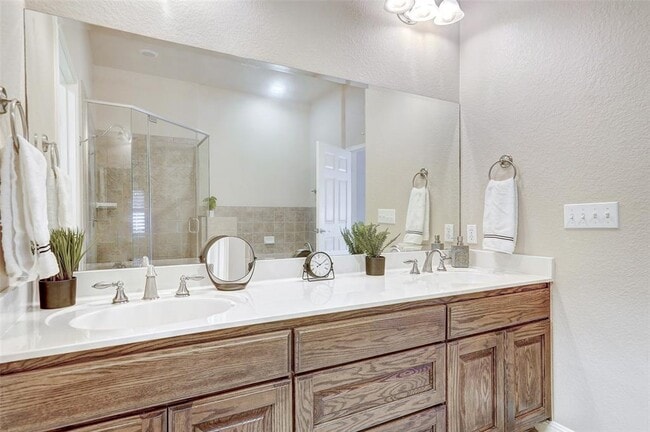 Building Photo - 10300 Morado Cove