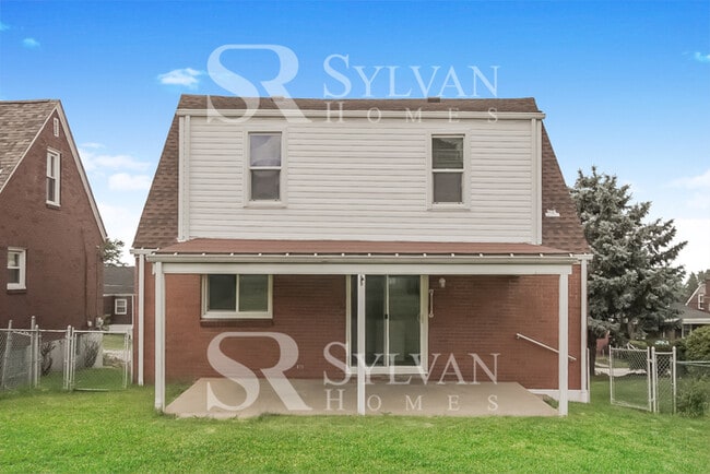 Building Photo - Carve Out a Great Life Here!