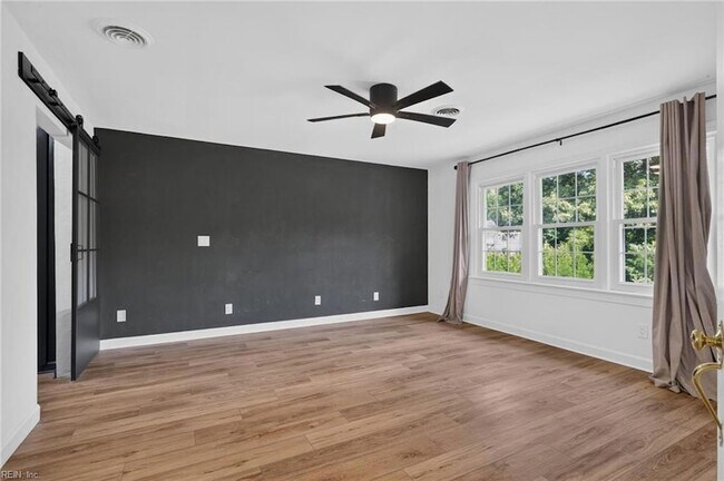 Building Photo - 3408 Montgomery Pl