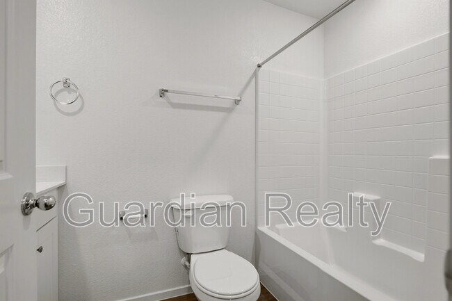 Building Photo - 503 Blue Ridge Cove Ct