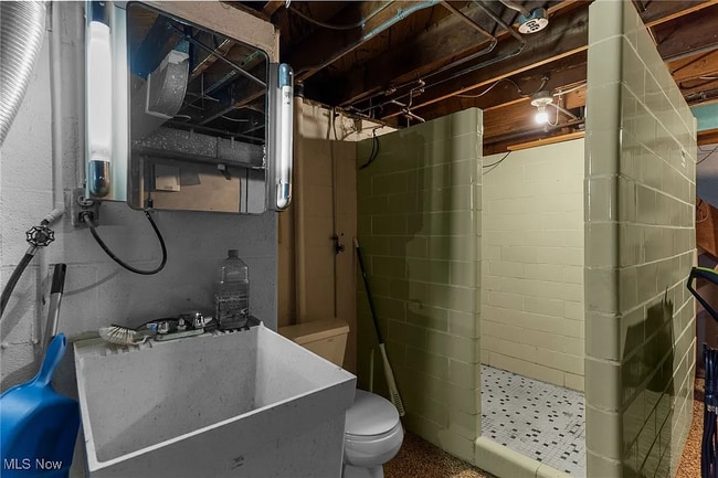 Building Photo - 3662 Monaca Ave