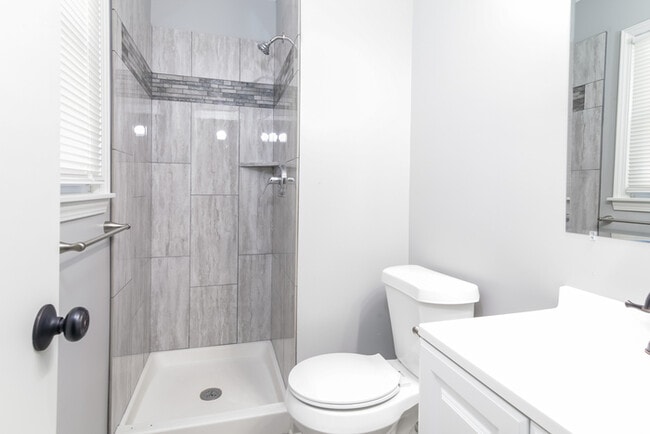 Building Photo - Cozy 3 Bedroom Home in Grandview, MO