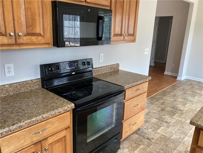 Building Photo - 273 Housley Dr