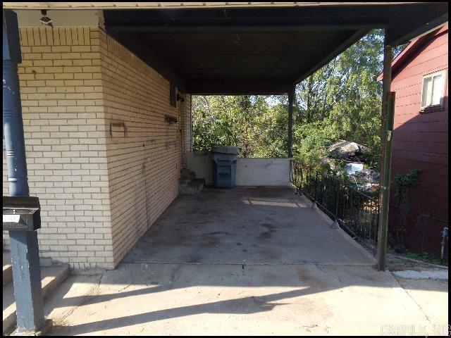 Building Photo - 1504 E 38th St