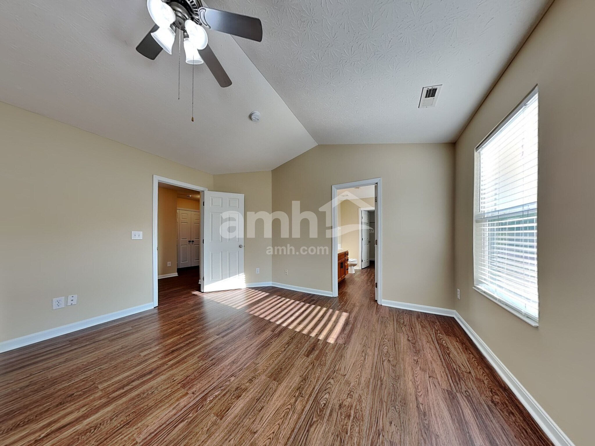 Building Photo - 7638 Sandstone Trl