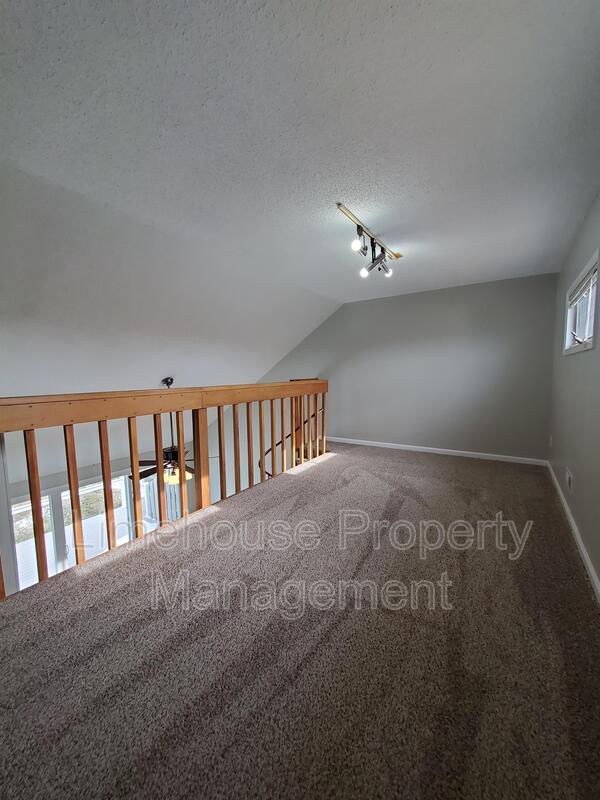 Building Photo - 1944 E Ocean View Ave