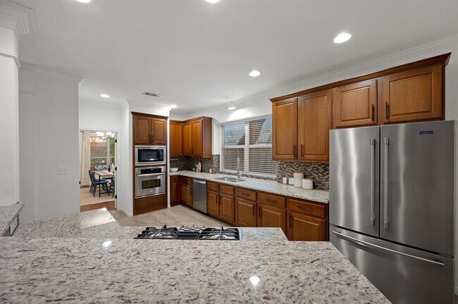 Building Photo - 1606 Buttercup Creek Blvd