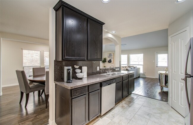 Building Photo - 3306 Inverness Path Lane