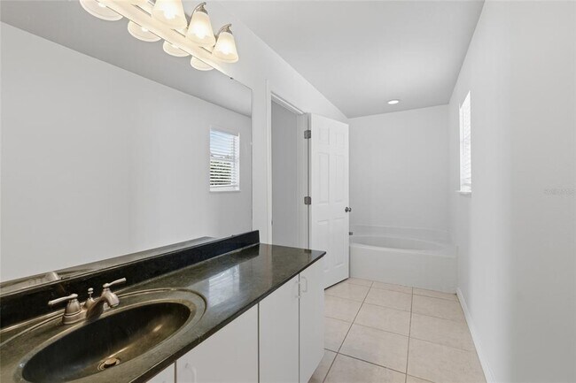 Building Photo - 4140 Stonefield Dr