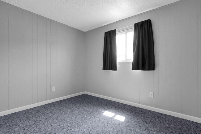Building Photo - 3114 Glenshaw Ave