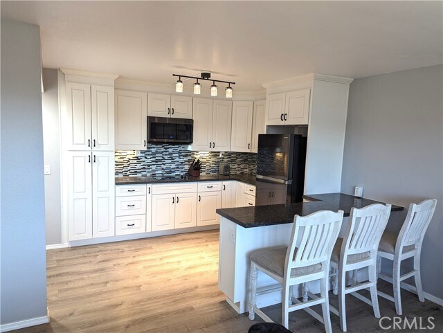 Building Photo - 24055 Paseo Del Lago